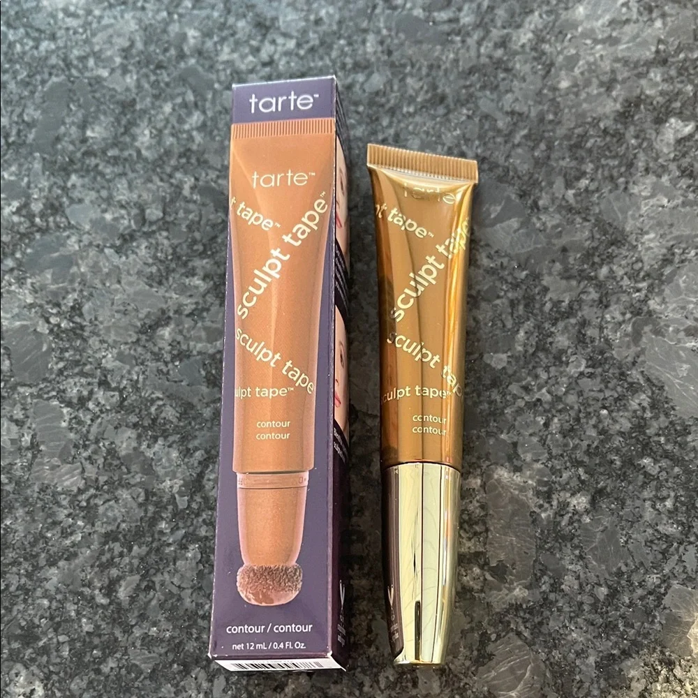 Tarte Cosmetics Sculpt Tape Contouring in Cool Bronze it’s a facelift in a tube!